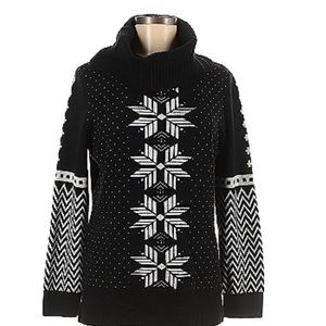 ⭐️ TALBOTS ⭐️SNOWFLAKE LAMBSWOOL COWL NECK FAIR ISLE BLACK/WHITE SWEATER SIZE XS